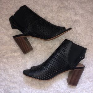 Steve Madden Nancii Stacked Heel Leather Bootie